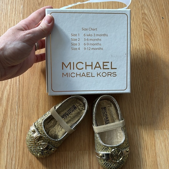 Michael Kors Gold Kids Shoes - Picture 15 of 15